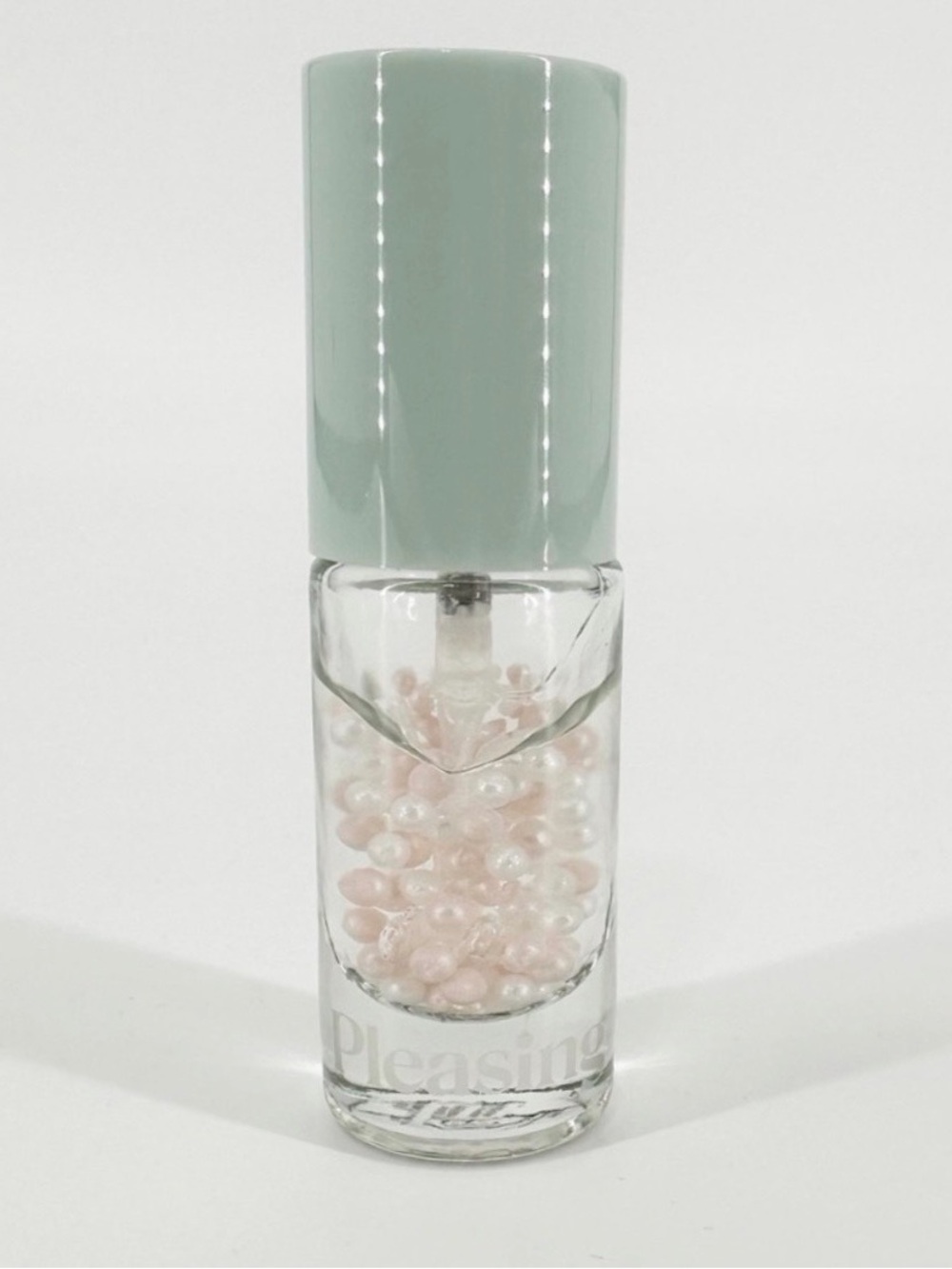 Pleasing The Pearlescent Illuminating Serum Harry Styles